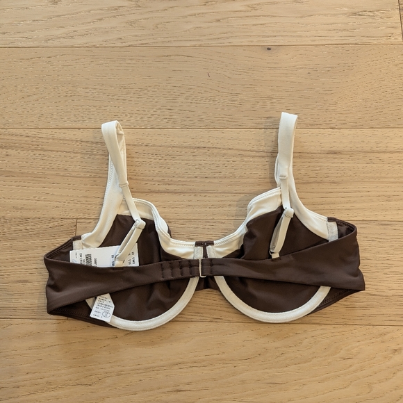 NWT Abercrombie & Fitch Wide Strap Underwire Bikini Top in Cocoa Adjustable - Picture 5 of 9